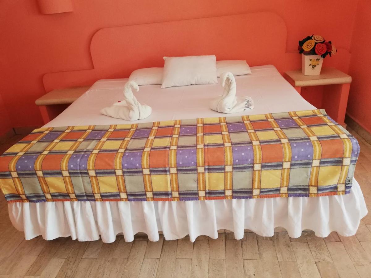 אקפולקו Hotel Canaima Suites מראה חיצוני תמונה